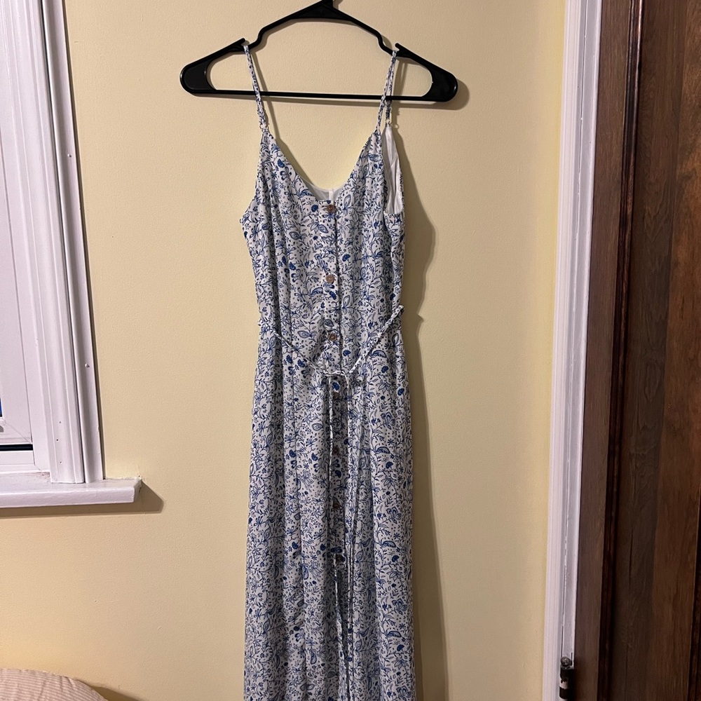 Sienna Sky Blue and White Floral Maxi Dress